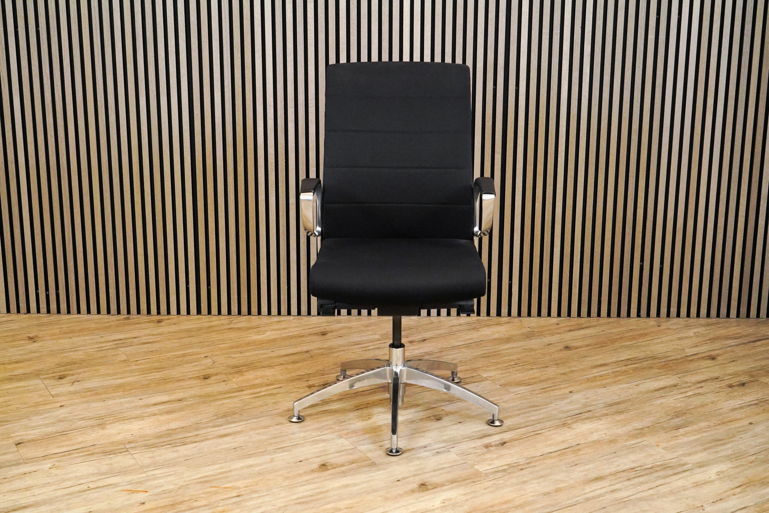Inwerk Konferenzstuhl / Stoff / Schwarz – Bild 2