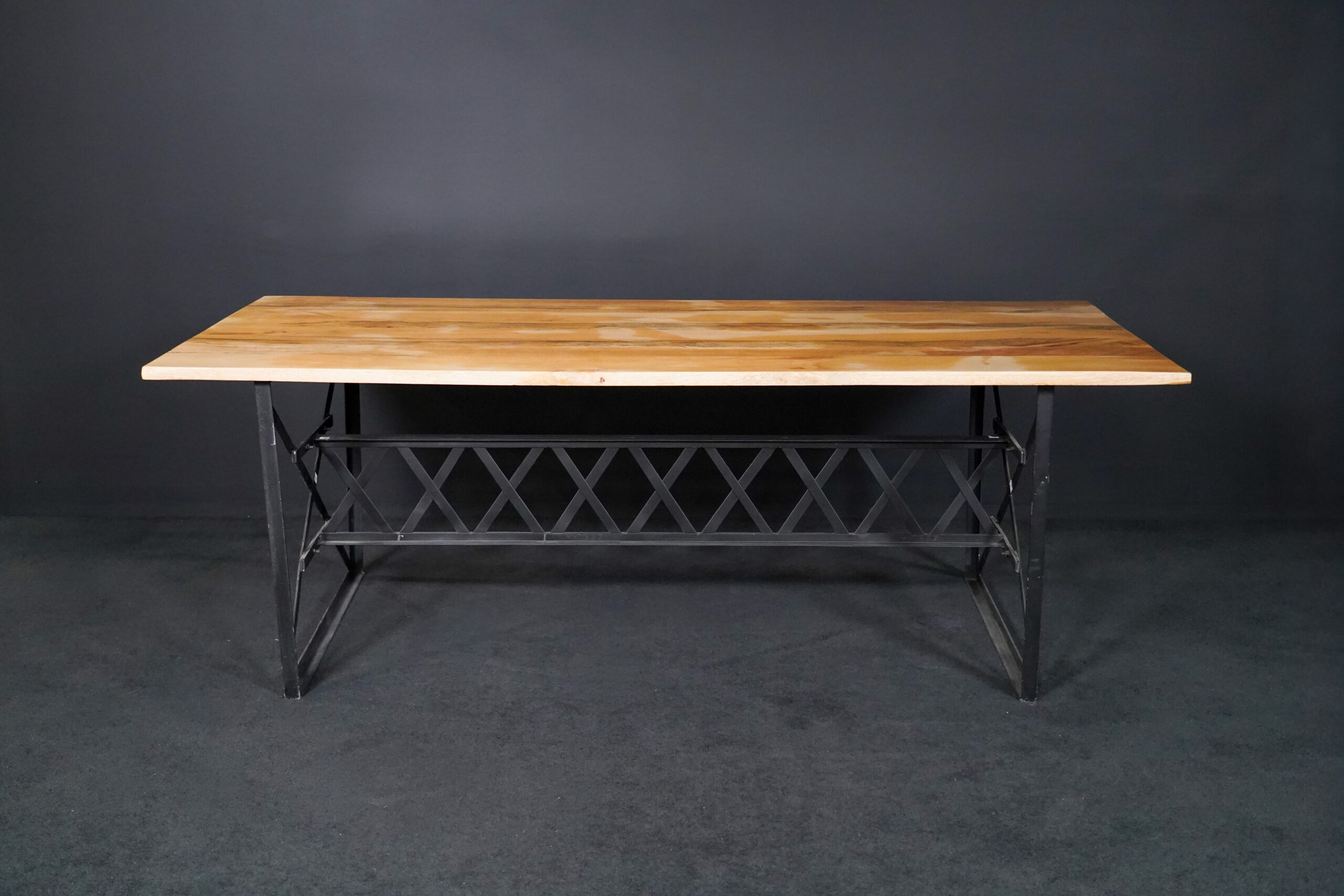 Sideboard aus Metall mit Holztüren – Bild 8